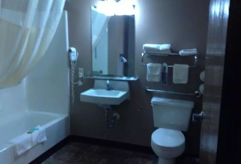 Motelli Heartland Hotel & Suites