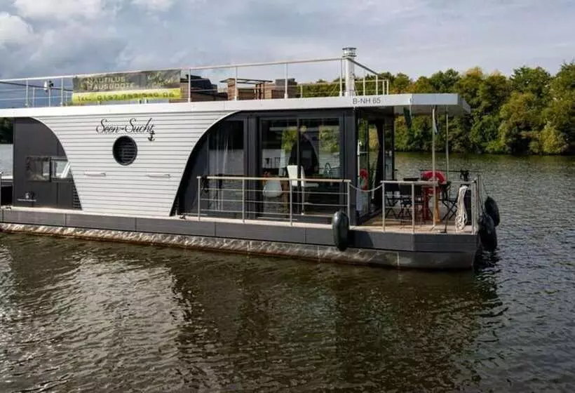 Hotelli Houseboat On The Dahme, Wildau
