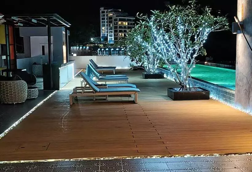 Ratana Platinum Resort