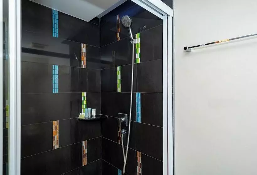 Ratana Platinum Resort