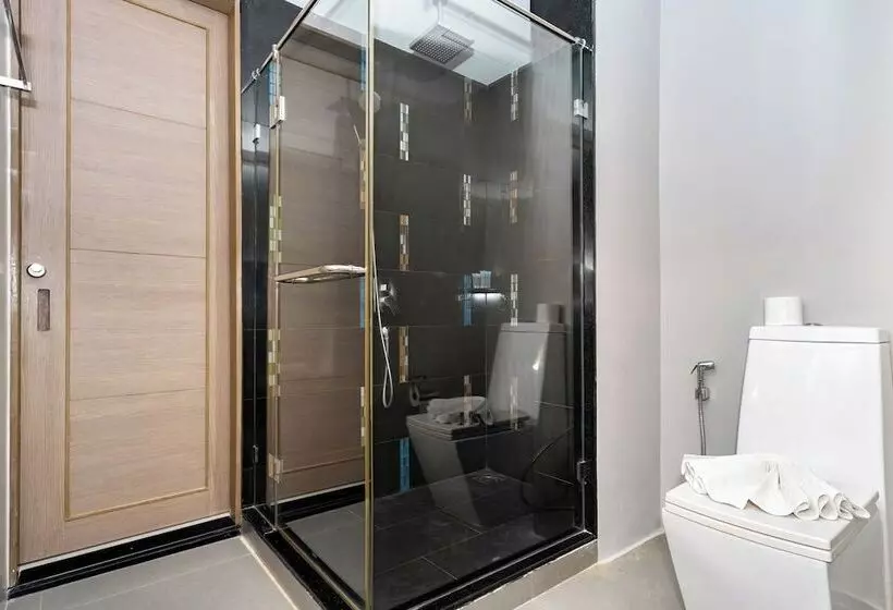 Ratana Platinum Resort