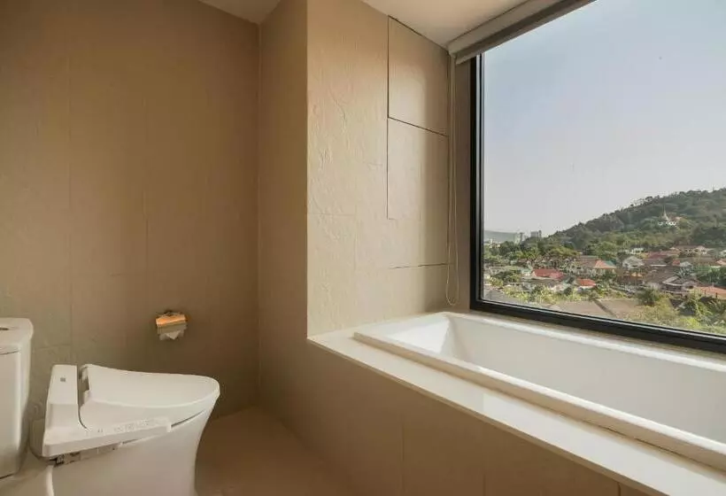 Arize Hotel Sri Racha