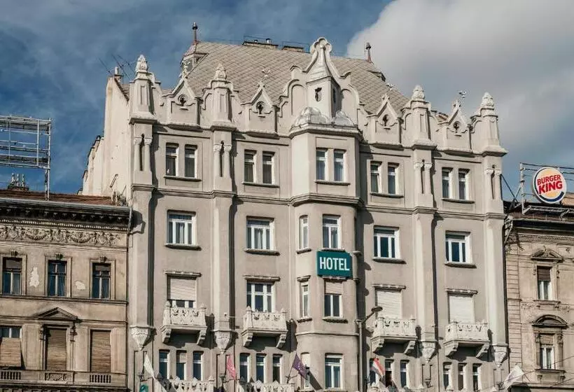 Baross City Hotel   Budapest