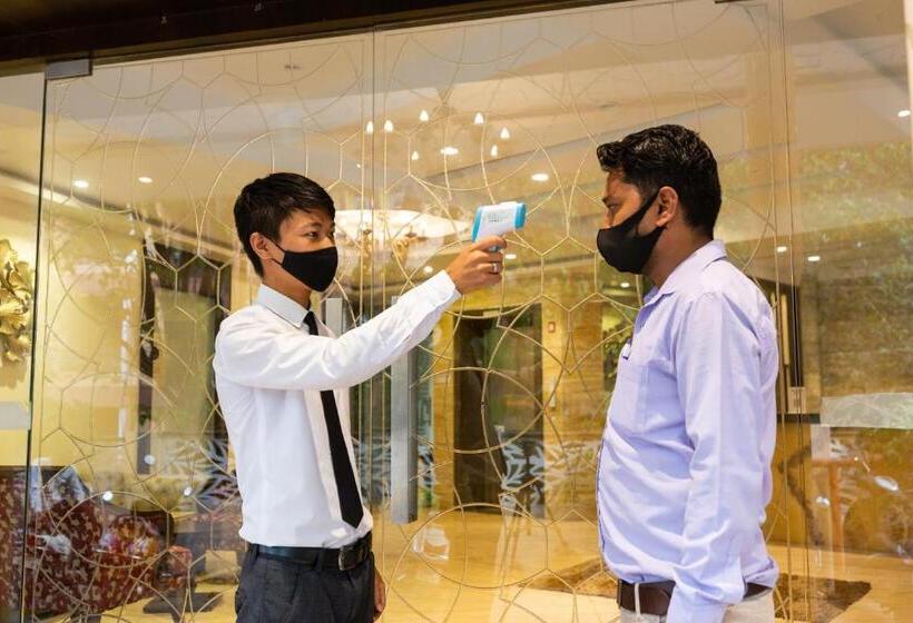 Hotel Amara Grand Inn Calangute