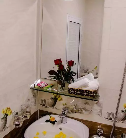هتل Cat Ba Golden Palace