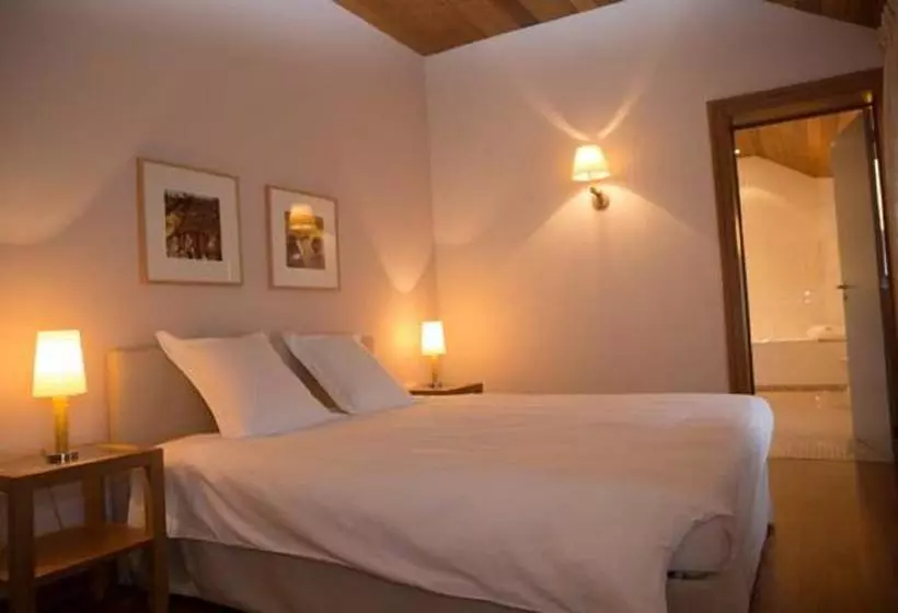 هتل Domaine Du Moulin D Eprave