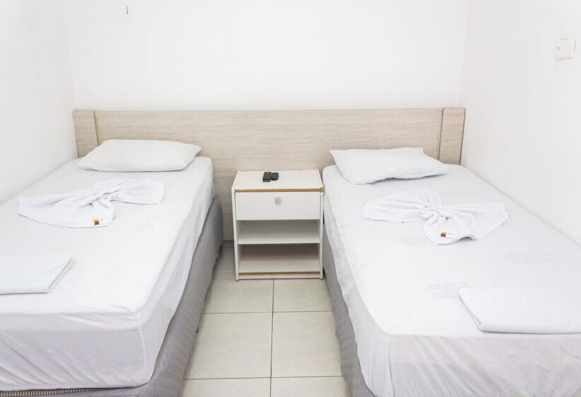 فندق Grandville Centro