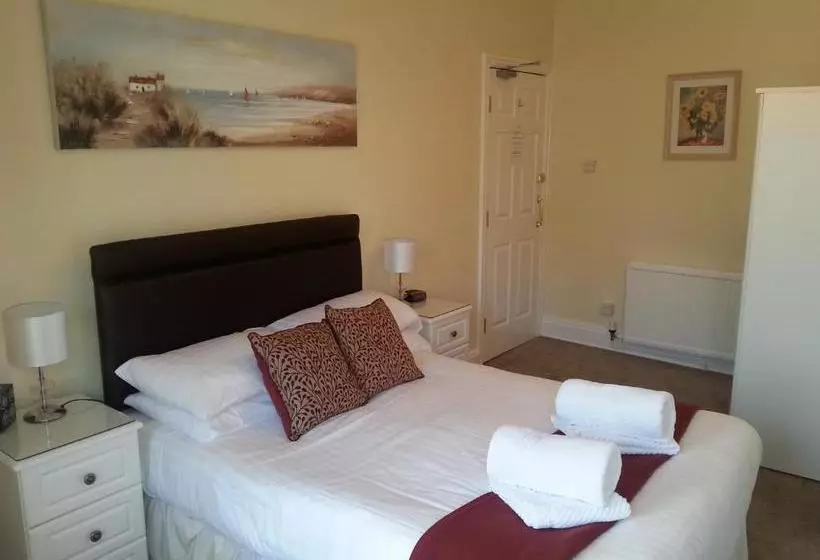 هتل Hafanymor Guesthouse