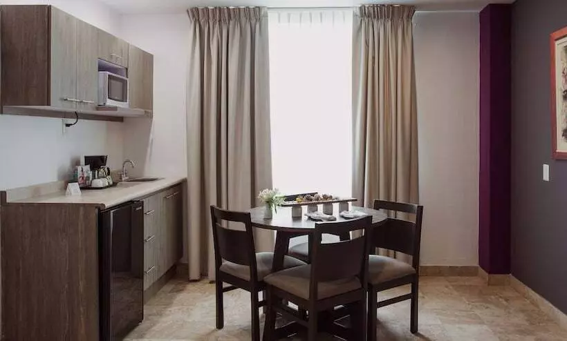 Memora Hotel & Villas Chapala