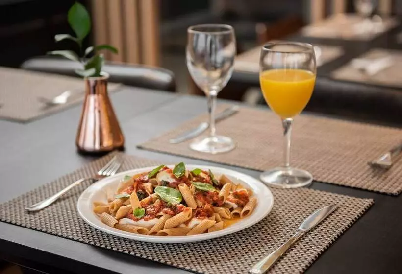 ホテル Intercity Sao Leopoldo