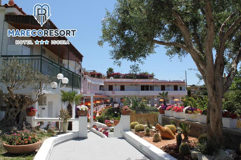 فندق Mareco Resort