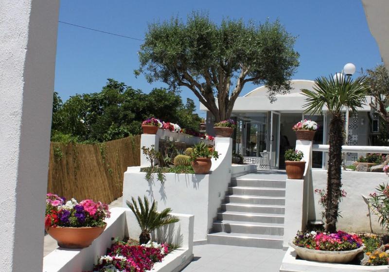 فندق Mareco Resort