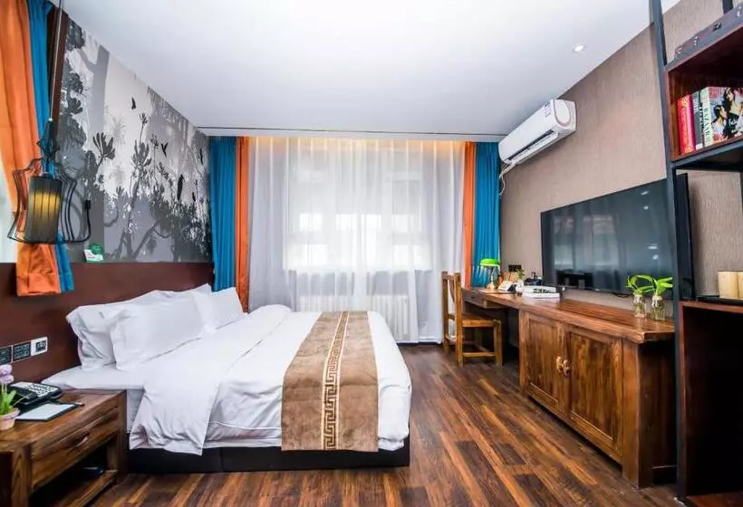 Mg Hotel St Michael S Cathedral, Qingdao