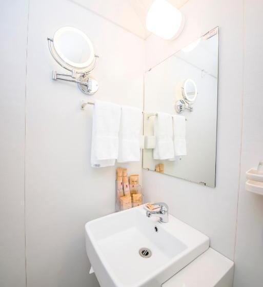 Mg Hotel St Michael S Cathedral, Qingdao