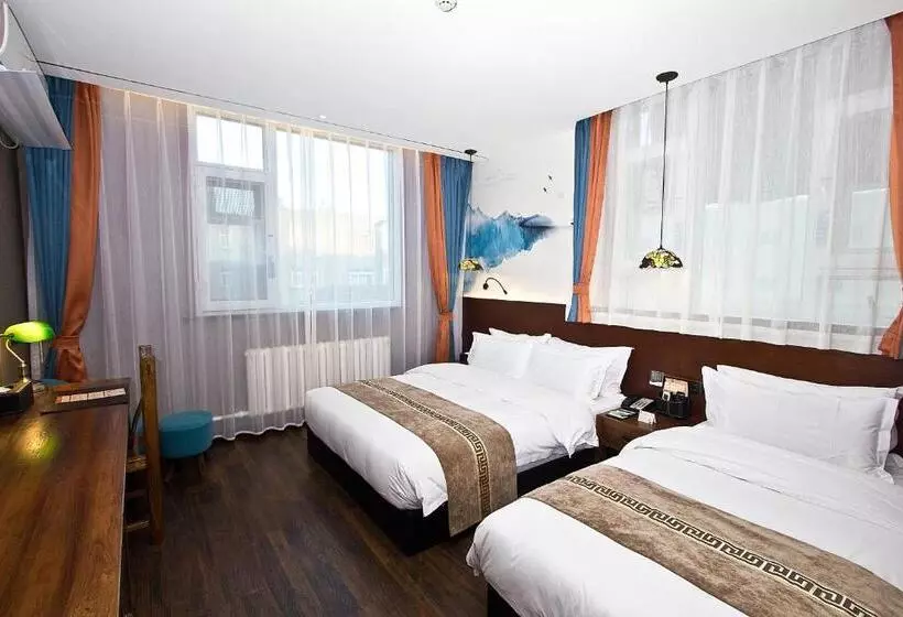 Mg Hotel St Michael S Cathedral, Qingdao