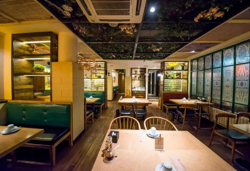 Mg Hotel St Michael S Cathedral, Qingdao