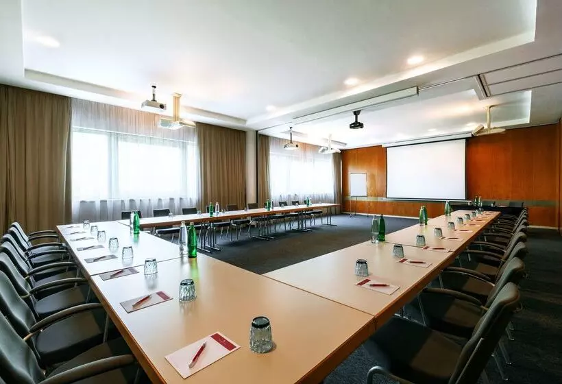 Hotelli NH Collection Prague