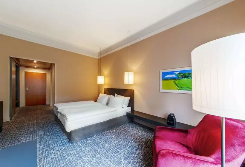 Hotelli NH Collection Prague