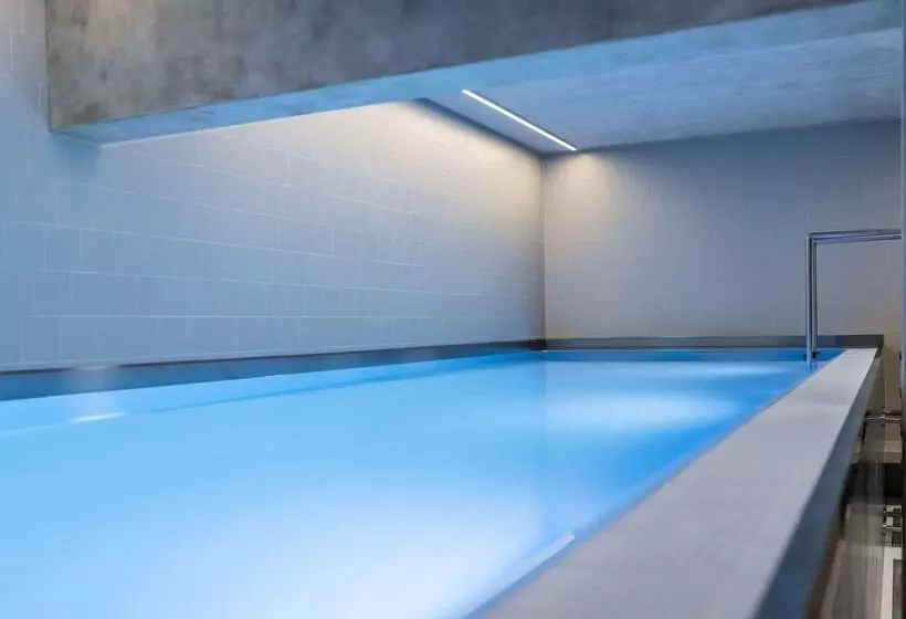 Hotelli NH Collection Prague