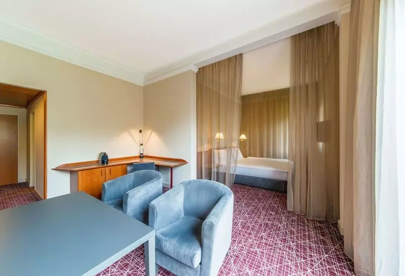 Hotelli NH Collection Prague