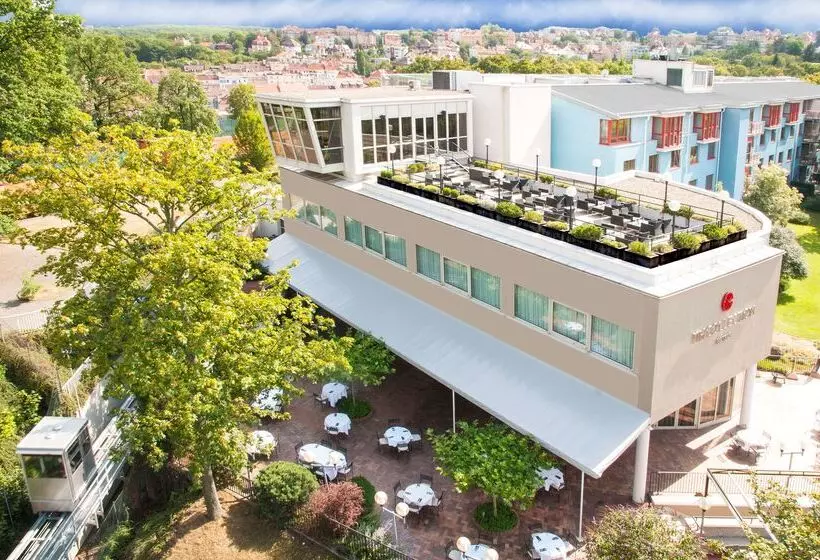 Hotelli NH Collection Prague