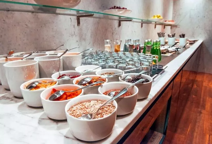 Hotelli NH Collection Prague