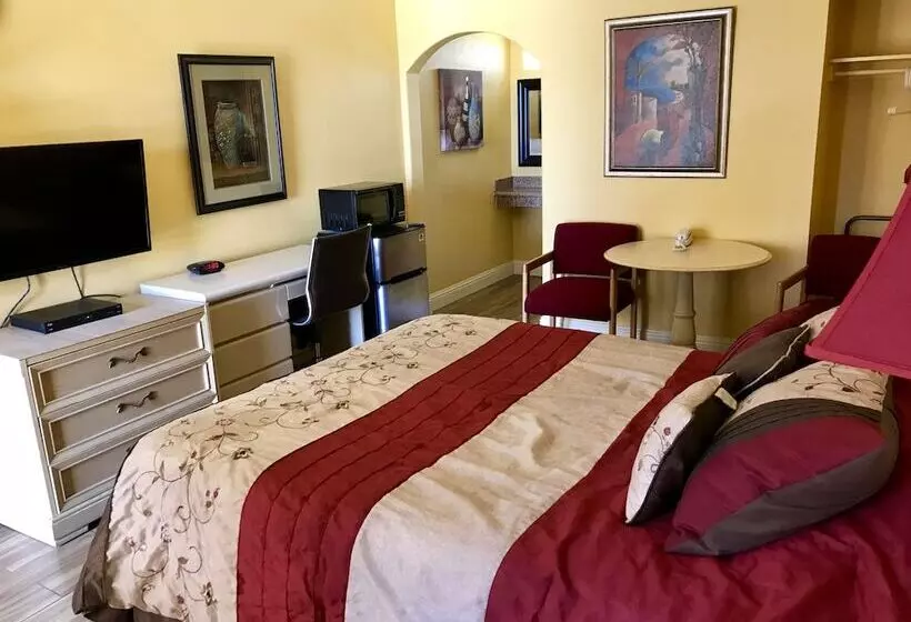 Town & Country Motel