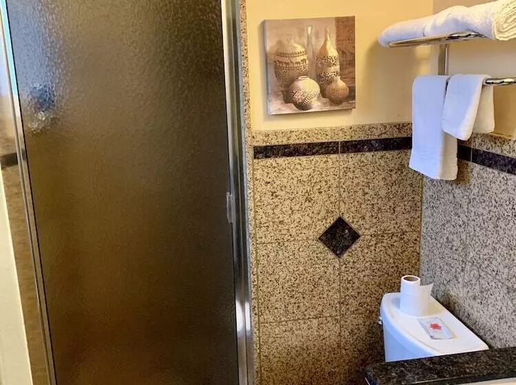 Town & Country Motel