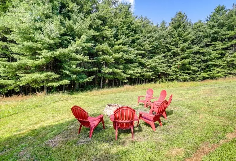 Near Blue Ridge Parkway: Ennice Home W/ Fire Pit
