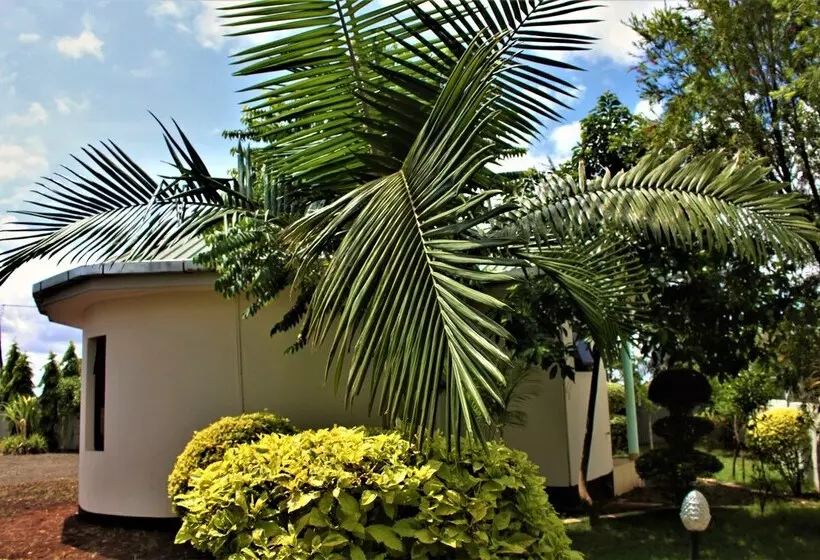Majatalo Amazing Accommodation In Arusha Furaha Lodge