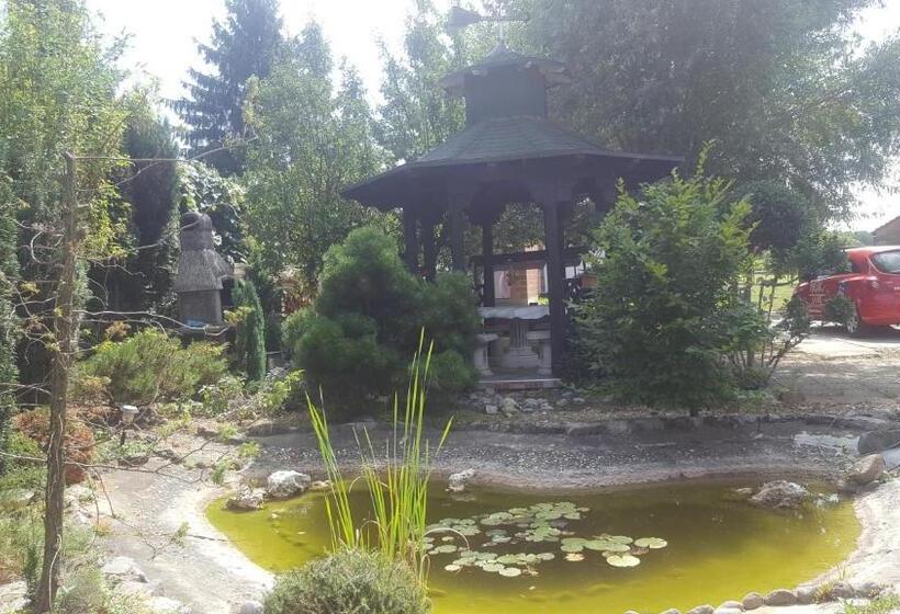 住宿加早餐  Sobe Mrak