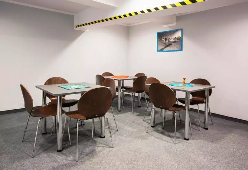 Hostel Rakietka