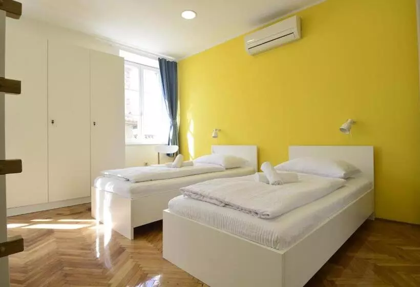 Hostel Sv. Lovre