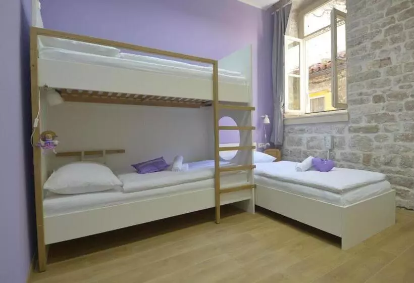 Hostel Sv. Lovre