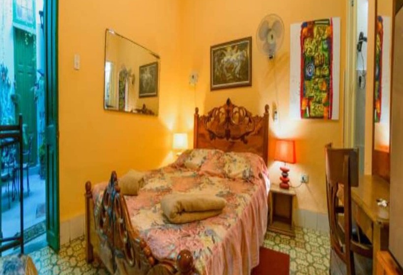 هتل Casa Colonial Tere