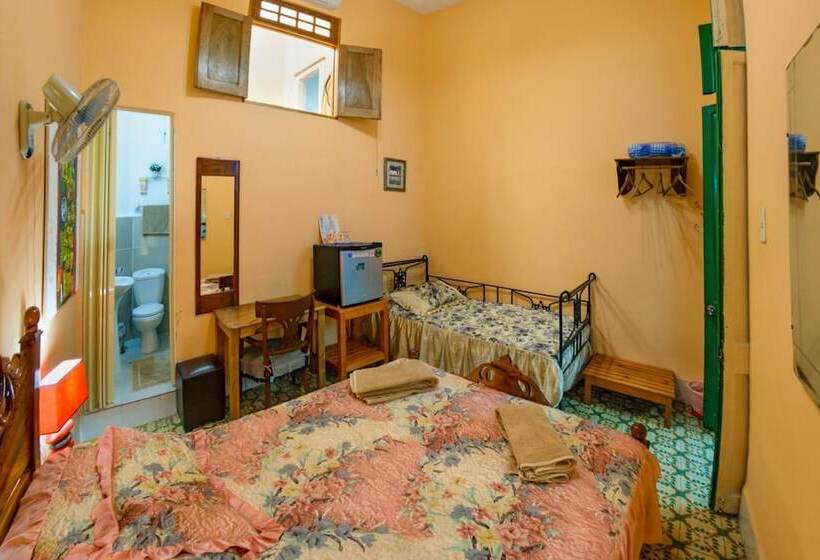 هتل Casa Colonial Tere