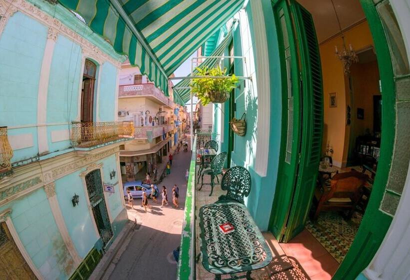 هتل Casa Colonial Tere