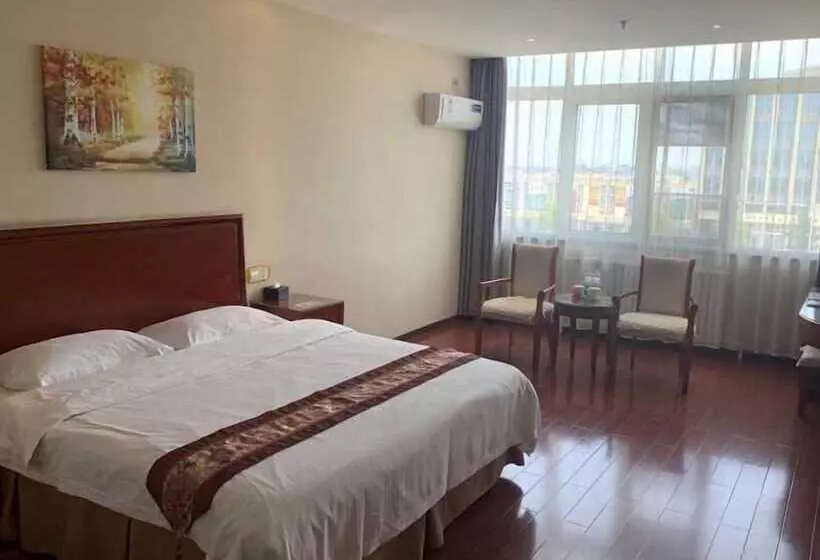 Hotelli Greentree Inn Weihai Rongcheng Bus Station Border Trade City Express