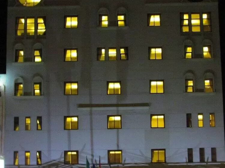 Mirage Hotel Al Aqah