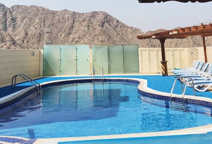 Mirage Hotel Al Aqah