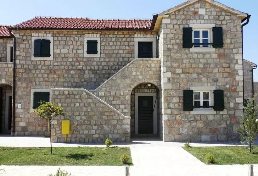 Hotelli Pansion Skelin