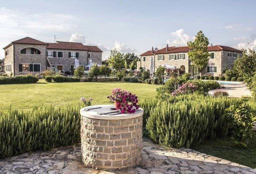 ホテル Pansion Skelin