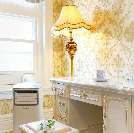 בית מלון כפרי Prince Inn