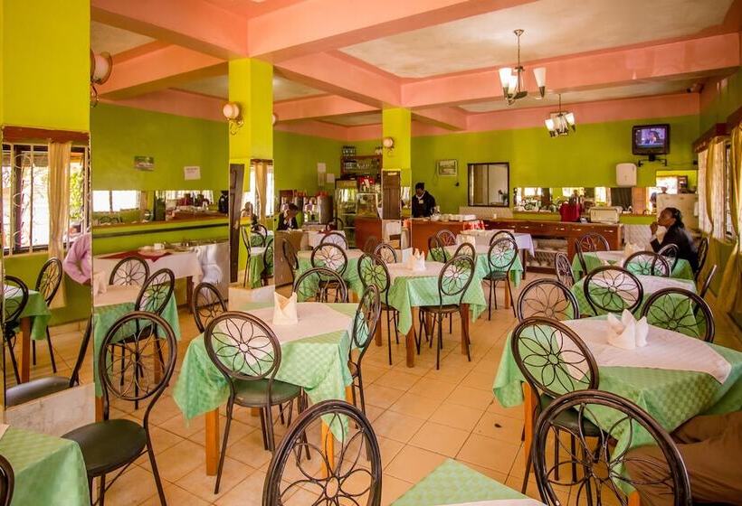 Hotelli Slopes Villa