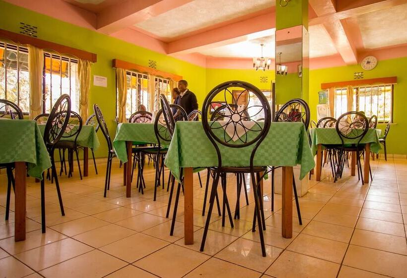 Hotelli Slopes Villa