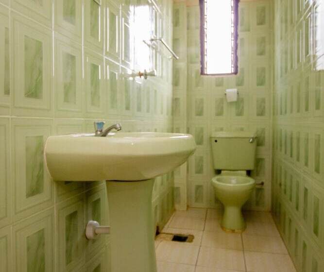 Hotelli Slopes Villa