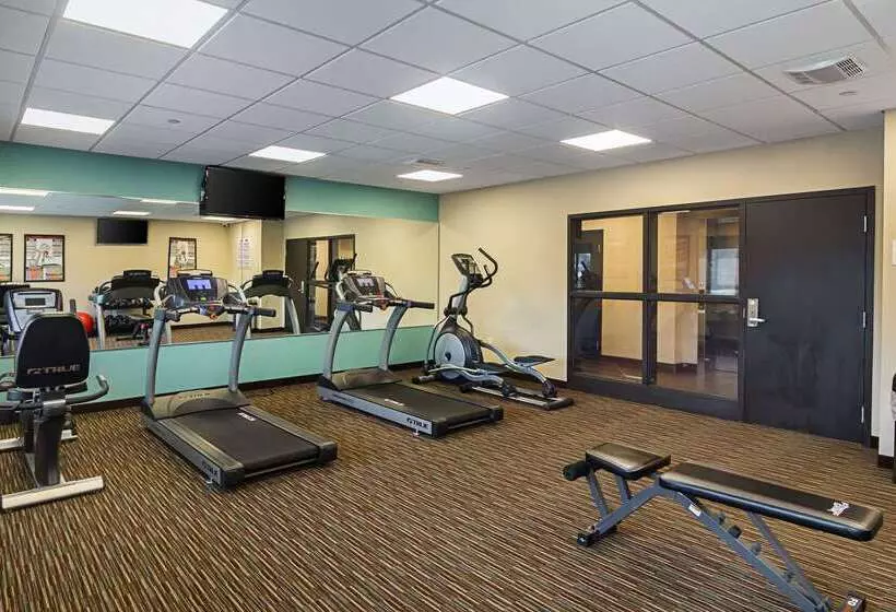 Hotelli Suburban Studios Monaca  Pittsburgh