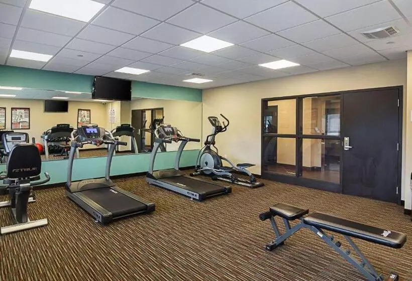 Hotelli Suburban Studios Monaca  Pittsburgh