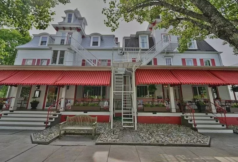 ホテル Tom Quick Inn