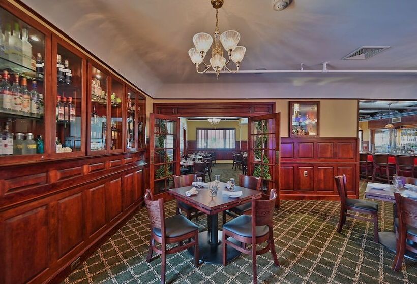 Hotell Tom Quick Inn